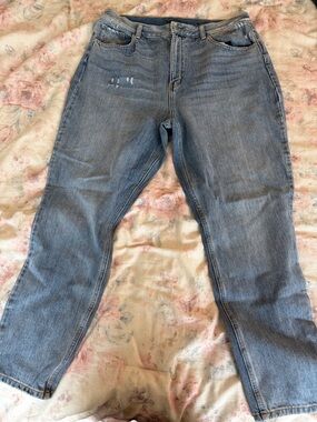 Classic Light Blue Women's Jeans - Casual Straight Leg